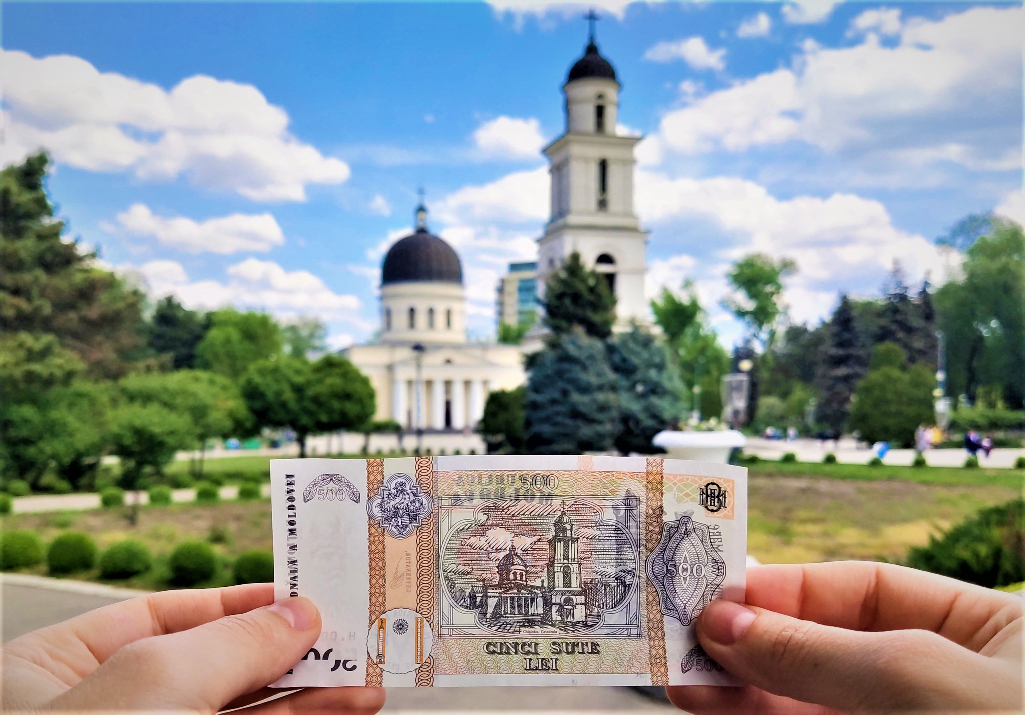 NBM announces contest: Discover the Monuments on Moldovan Leu Banknotes ...